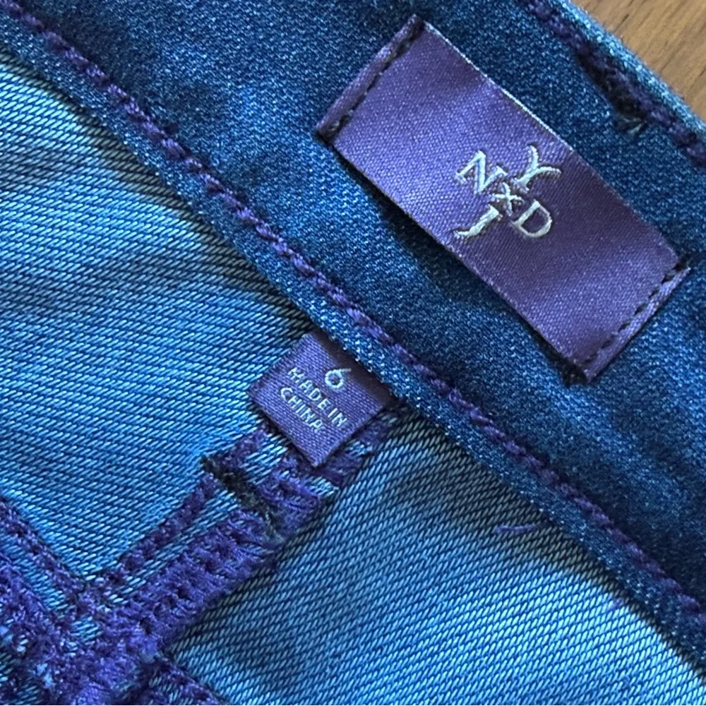 NYDJ Black Skinny Jeans - Picture 9 of 14